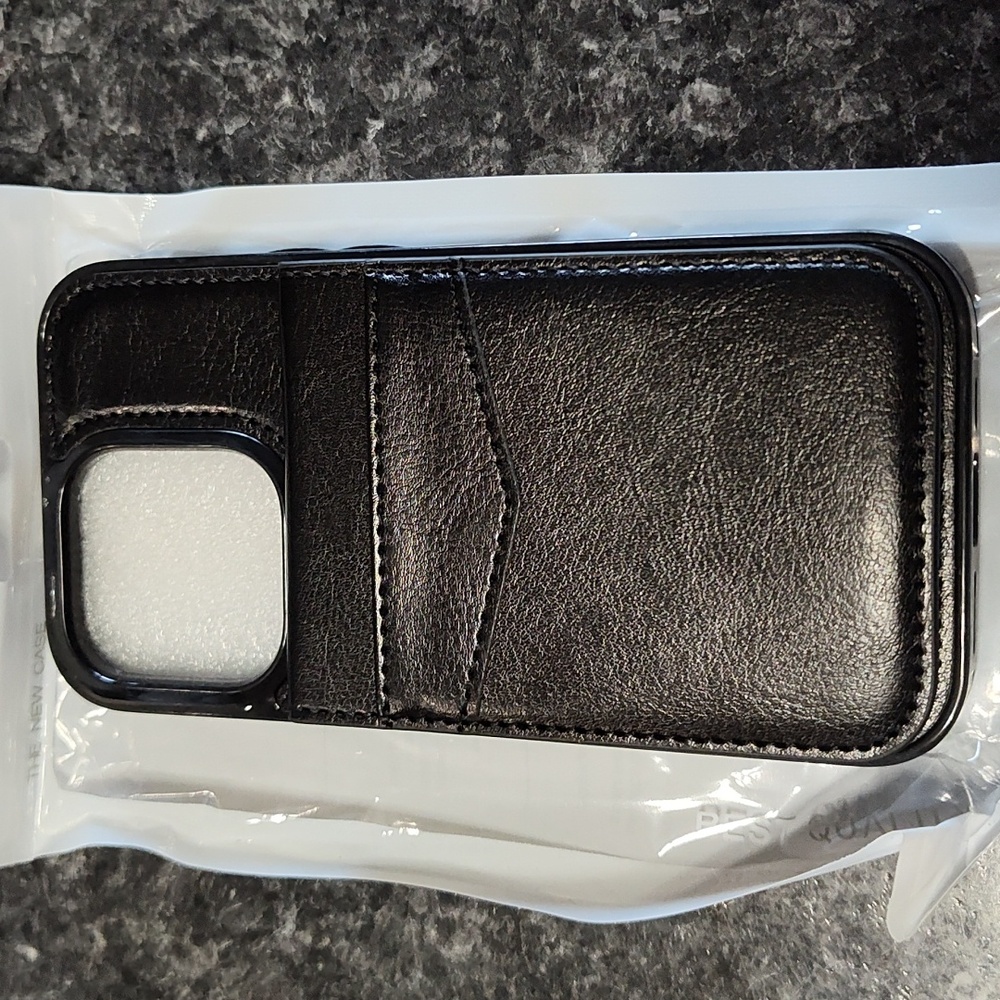 I phone 14 pro black hard case